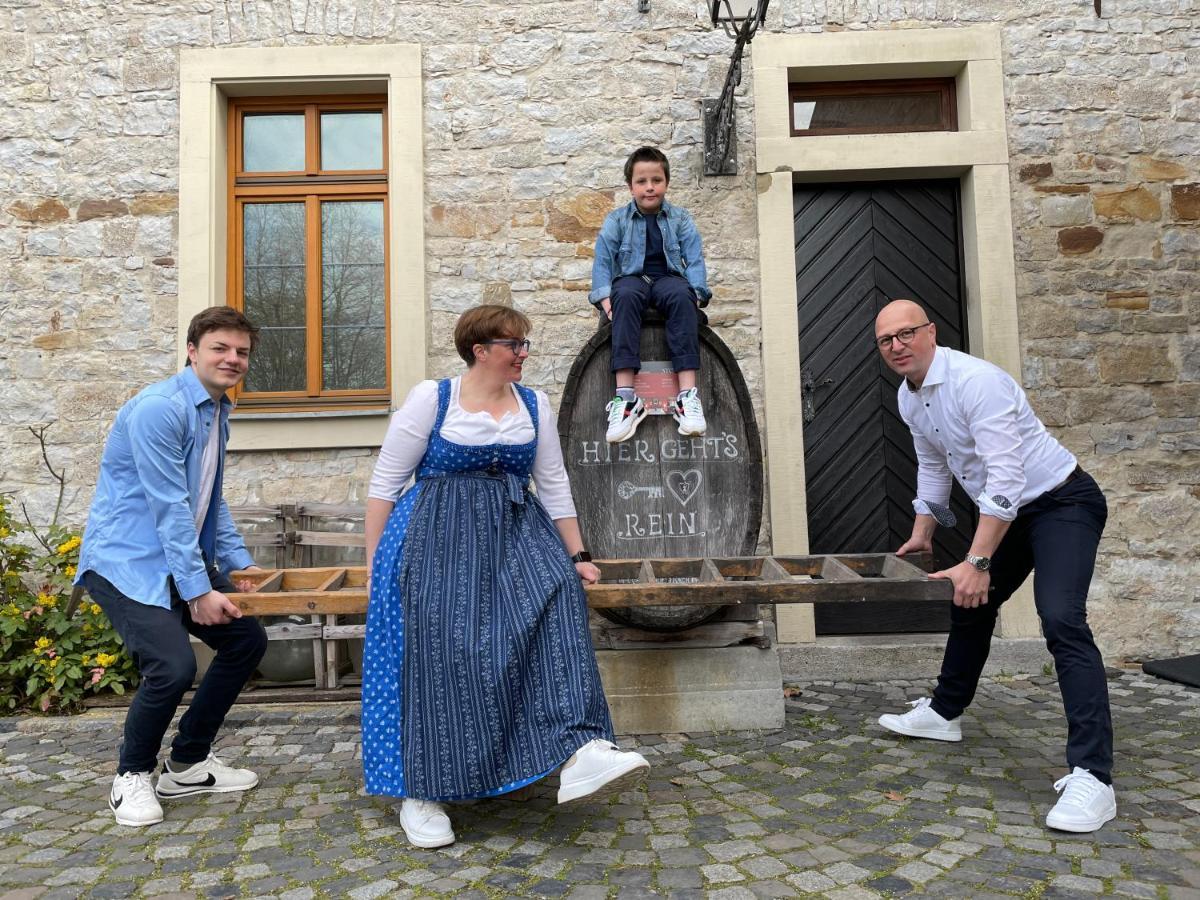 Gasthof Zum Storch Prichsenstadt Esterno foto